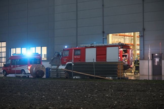 Brand einer Filteranlage bei einem Gewerbebetrieb in Vorchdorf rasch gelöscht
