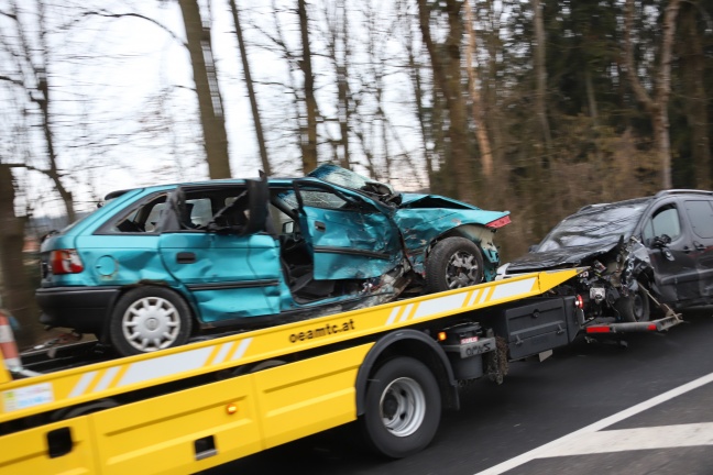 Schwerer Verkehrsunfall auf Innviertler Straße bei Krenglbach