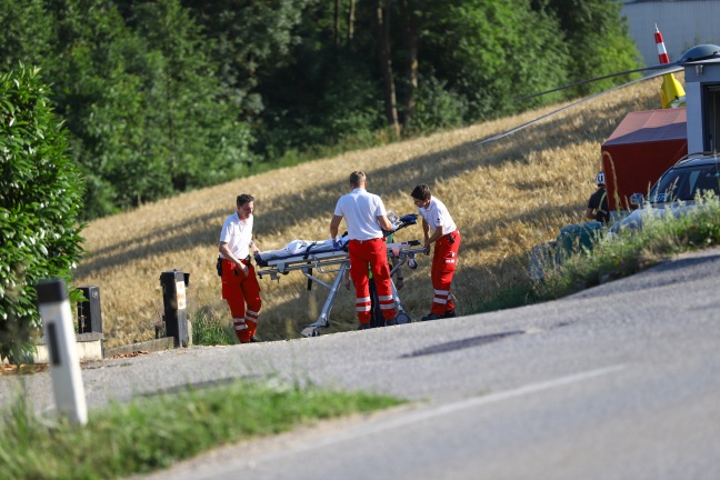 Notarzthubschrauber nach Fahrradsturz in Neuhofen an der Krems im Einsatz