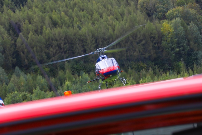 Flughelfer der Feuerwehren übten im Kremstal verschiedene Einsatzszenarien bei Waldbränden