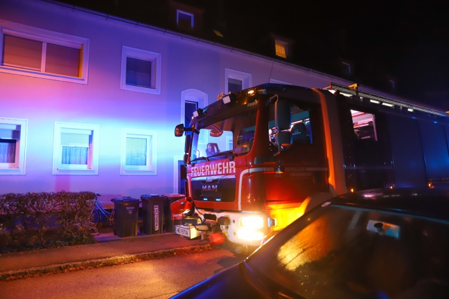 Einsatz der Feuerwehr nach Alarm eines CO-Melders in Wels-Vogelweide