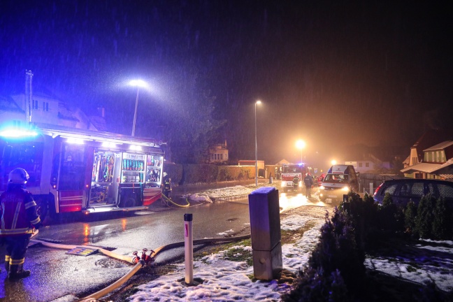 Vier Feuerwehren bei Wohnhausbrand in Sierning im Einsatz