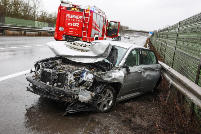 Schwerer Verkehrsunfall auf Welser Autobahn bei Marchtrenk