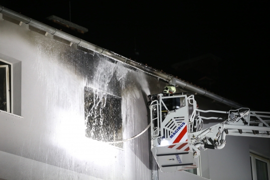 Drei Verletzte bei Wohnungsbrand in Wels-Vogelweide