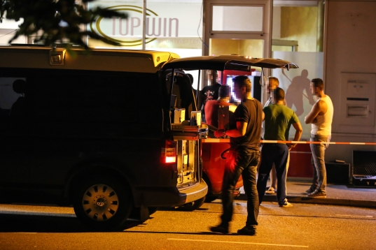 Bewaffneter Raubüberfall auf Wettbüro am späten Abend in Wels-Neustadt