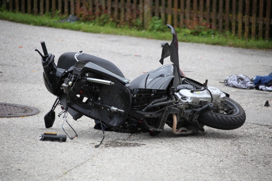 Junge Mopedlenkerin (17) erlag nach Verkehrsunfall ihren schweren Verletzungen