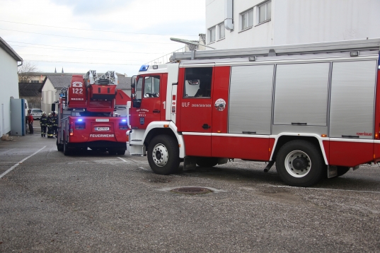 Brandeinsatz in einem Firmengebäude in Wels-Vogelweide