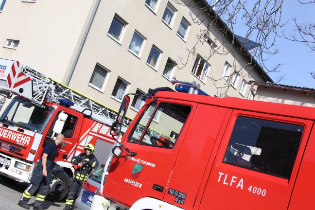 Feuerwehreinsatz durch angebranntes Kochgut in Ansfelden
