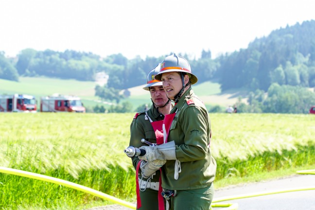 Feuerwehren kämpften beim Bezirksnassbewerb in Aichkirchen um die besten Plätze