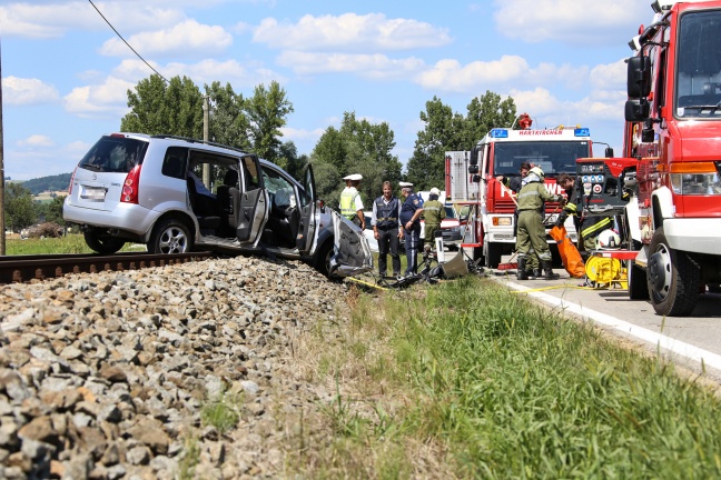 Tödlicher Verkehrsunfall auf der Nibelungen Straße in Hartkirchen