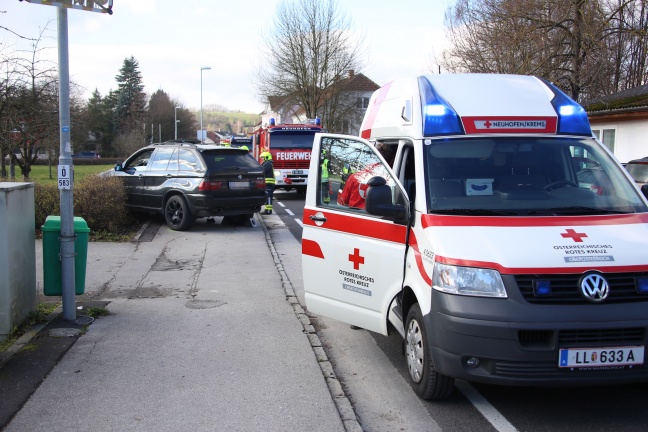 Verkehrsunfall in Neuhofen an der Krems endet relativ glimpflich
