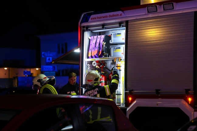 Feuerwehr bei Brandverdacht in Thalheim bei Wels im Einsatz