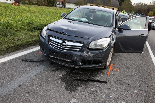 Verkehrsunfall auf der Innviertler Straße bei Krenglbach fordert zwei Verletzte