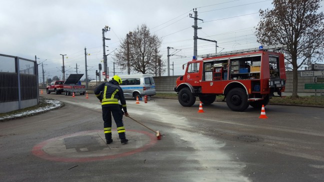 Fahndung nach Verkehrsunfall mit Fahrerflucht in Kirchberg-Thening