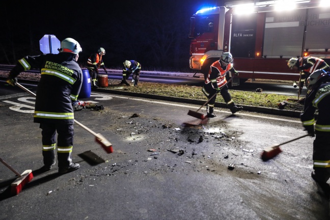 Drei Verletzte bei Kreuzungscrash in Buchkirchen