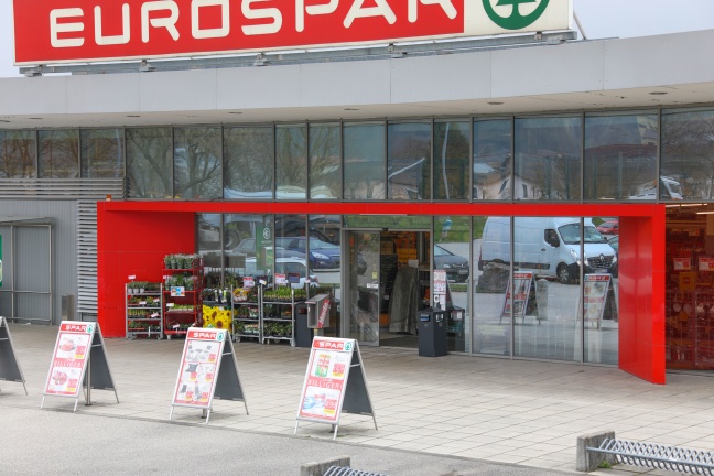 Bankomatcoup bei Supermarktfiliale in Mauthausen gescheitert