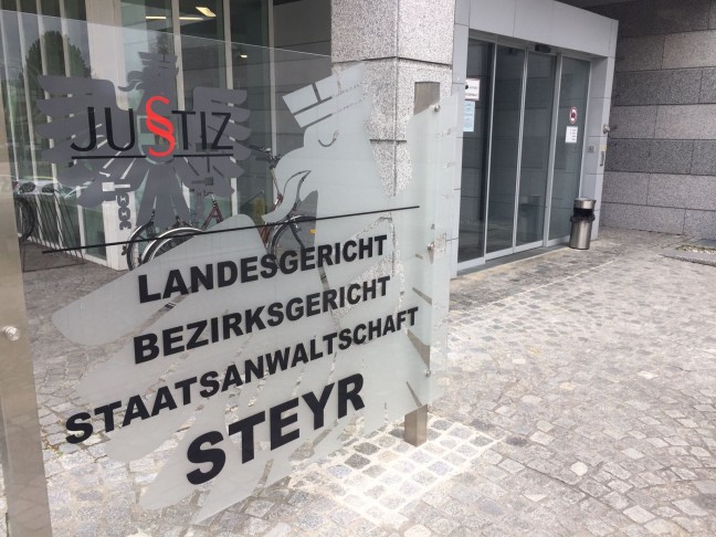 Prozess am Landesgericht Steyr nach missglückten Schießübungen in Ried im Traunkreis