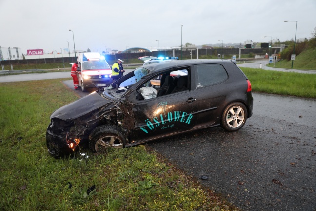 Ein Verletzter bei Überschlag mit Auto auf der Innkreisautobahn in Wels