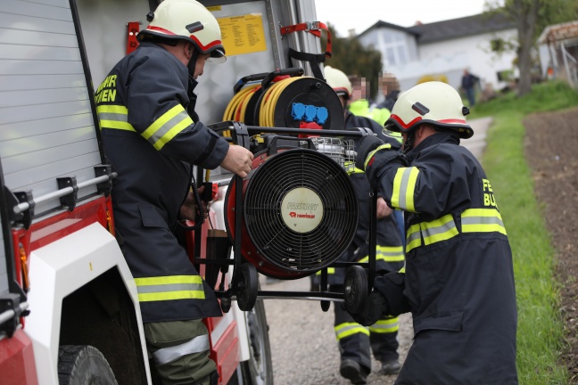 Gasleitung bei Bauarbeiten in einem Haus in Buchkirchen angebohrt