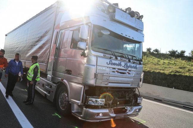 LKW-Crash nach Unfall auf der Innkreisautobahn bei Aistersheim