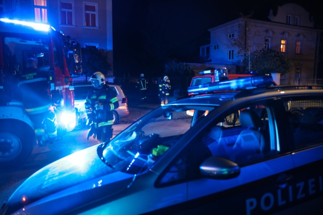 Feuerwehr bei Brandverdacht in Wels-Innenstadt im Einsatz