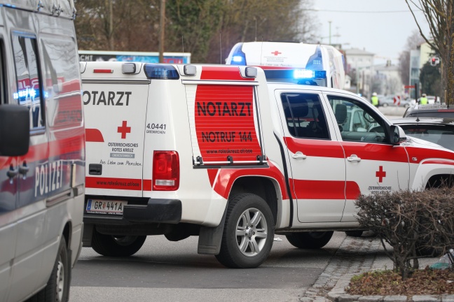 Fußgängerin in Wels-Vogelweide von Auto erfasst und getötet