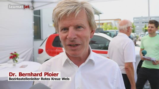 Dr. Bernhard Ploier, Bezirksstellenleiter Rotes Kreuz Wels | Film: laumat.at/Kamera: Matthias Lauber, Beitrag: Matthias Lauber Dr. Bernhard Ploier, Bezirksstellenleiter Rotes Kreuz Wels