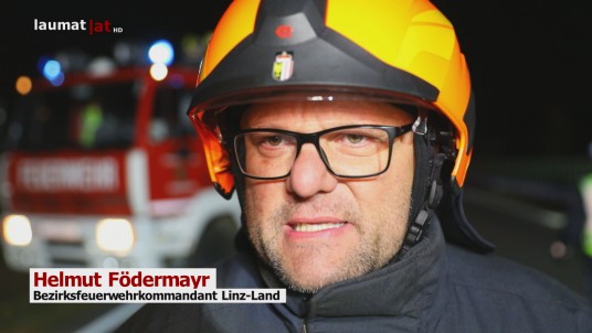 Helmut Födermayr, Bezirksfeuerwehrkommandant Linz-Land | Film: laumat.at/Kamera: Matthias Lauber, Beitrag: Matthias Lauber Helmut Födermayr, Bezirksfeuerwehrkommandant Linz-Land