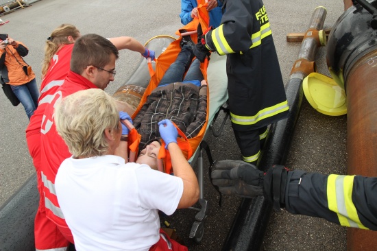 Katastrophenhilfsdienst-Übung in Steinhaus