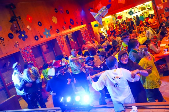 100 Jahre unterhaltsam in eine rauschende Ballnacht verpackt | Foto: laumat.at/Matthias Lauber 100 Jahre unterhaltsam in eine rauschende Ballnacht verpackt