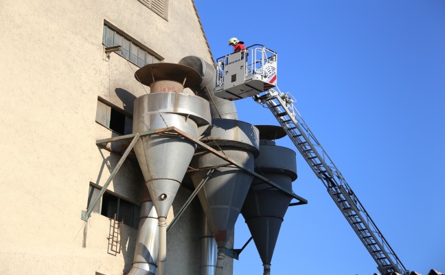 Brand im Silo des Lagerhauses sorgte für Einsatz der Feuerwehr