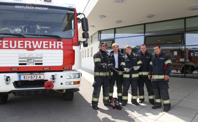 Ringelnatter von der Feuerwehr aus Wohnhaus in Kremsmünster gerettet