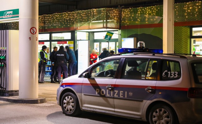 Räuber unmittelbar nach Überfall auf Tankstelle in Wels-Pernau festgenommen
