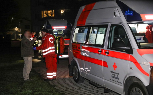 Messerattacke bei Streit in Wels-Lichtenegg fordert zwei Verletzte