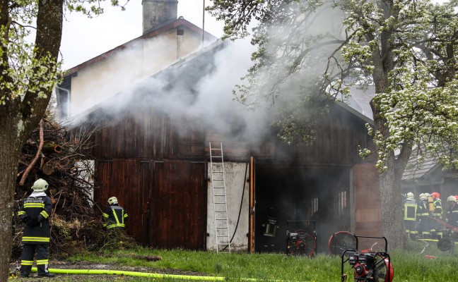 Neun Feuerwehren bei Brand in Gaspoltshofen im Einsatz