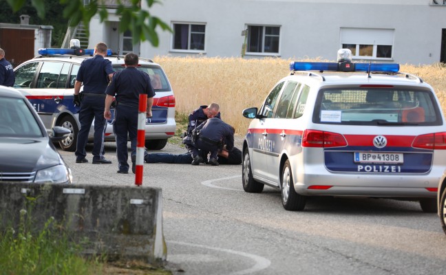 Familienstreit in Wels-Pernau eskaliert: Beschuldigter festgenommen