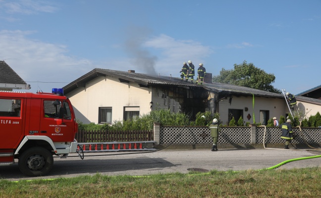 Brand eines Wohnhauses in Buchkirchen