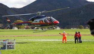 Flughelfer der Feuerwehr trainierten in Scharnstein für den Ernstfall | Foto: laumat.at/Matthias Lauber Flughelfer der Feuerwehr trainierten in Scharnstein für den Ernstfall