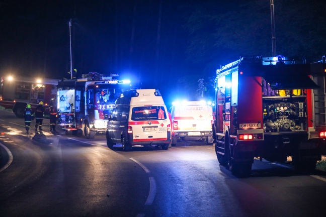 Ein Schwerverletzter bei Verkehrsunfall auf Gmundener Straße