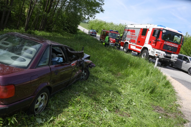 Verkehrsunfall auf Großendorfer Straße in Eberstalzell fordert einen Verletzten