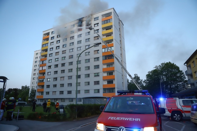 Ein Todesopfer bei Wohnungsbrand in Wels-Lichtenegg