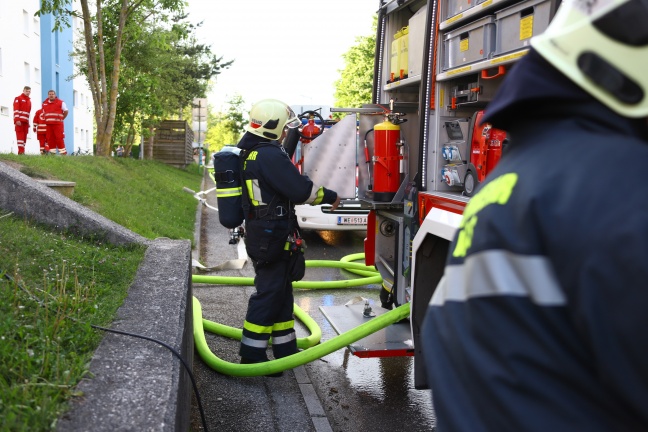 Brand in einer Wohnung eines Mehrparteienwohnhauses in Wels-Lichtenegg