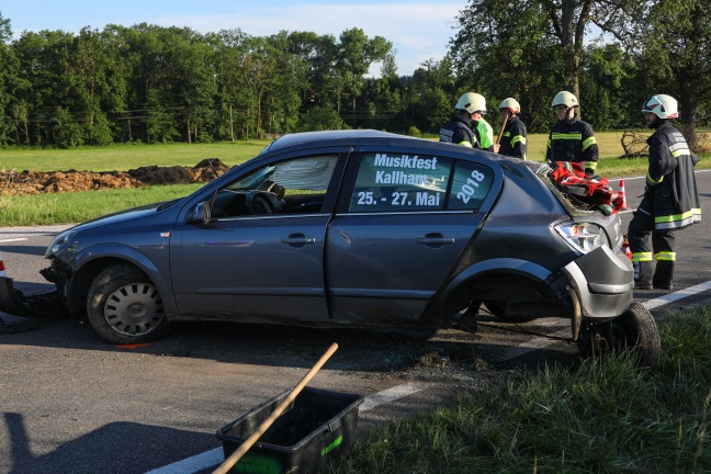 Crash auf der Rieder Straße in Rottenbach fordert drei Verletzte