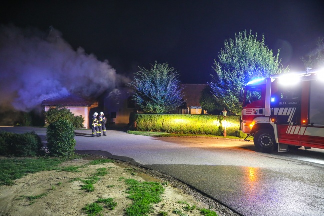 Brand auf Bauernhof in Thalheim bei Wels