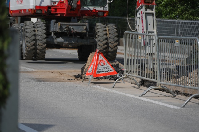 Gasleitung bei Bauarbeiten in Wels-Puchberg beschädigt