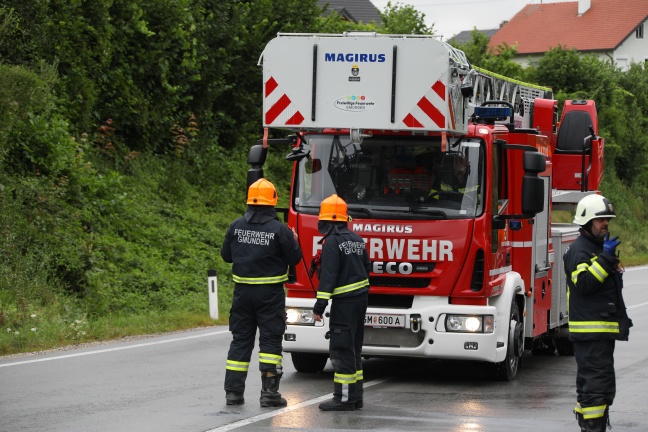 Tödlicher Verkehrsunfall auf Scharnsteiner Straße in Gmunden