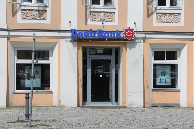 Raubberfall auf Bank in Linz-Innere Stadt