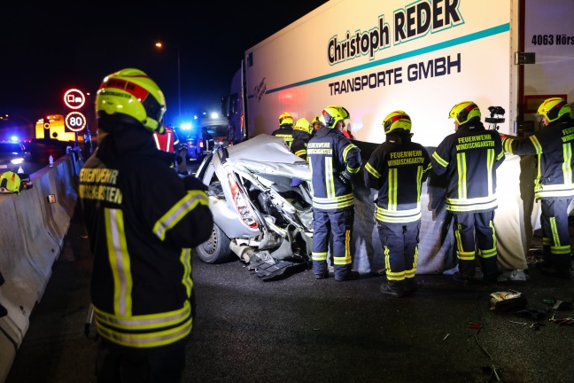 Tödlicher Verkehrsunfall auf Pyhrnautobahn bei Roßleithen
