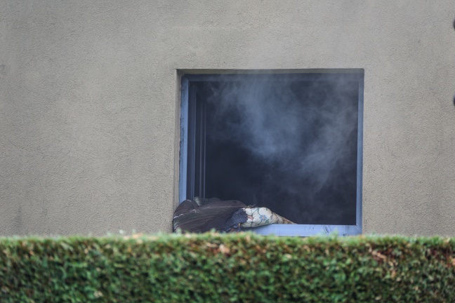 Ein Todesopfer bei Brand im Schlafzimmer eines Wohnhauses in Pram