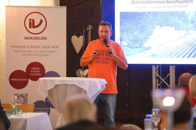 Günther Nussbaum beim Partner- und Kundenevent der IV Immobilien Gruppe in Gunskirchen zu Gast